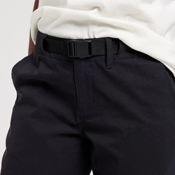 NWT NEW BURTON Women’s 29 Ridge Pant Black Water Resistant Outdoor Athletic - Picture 16 of 16